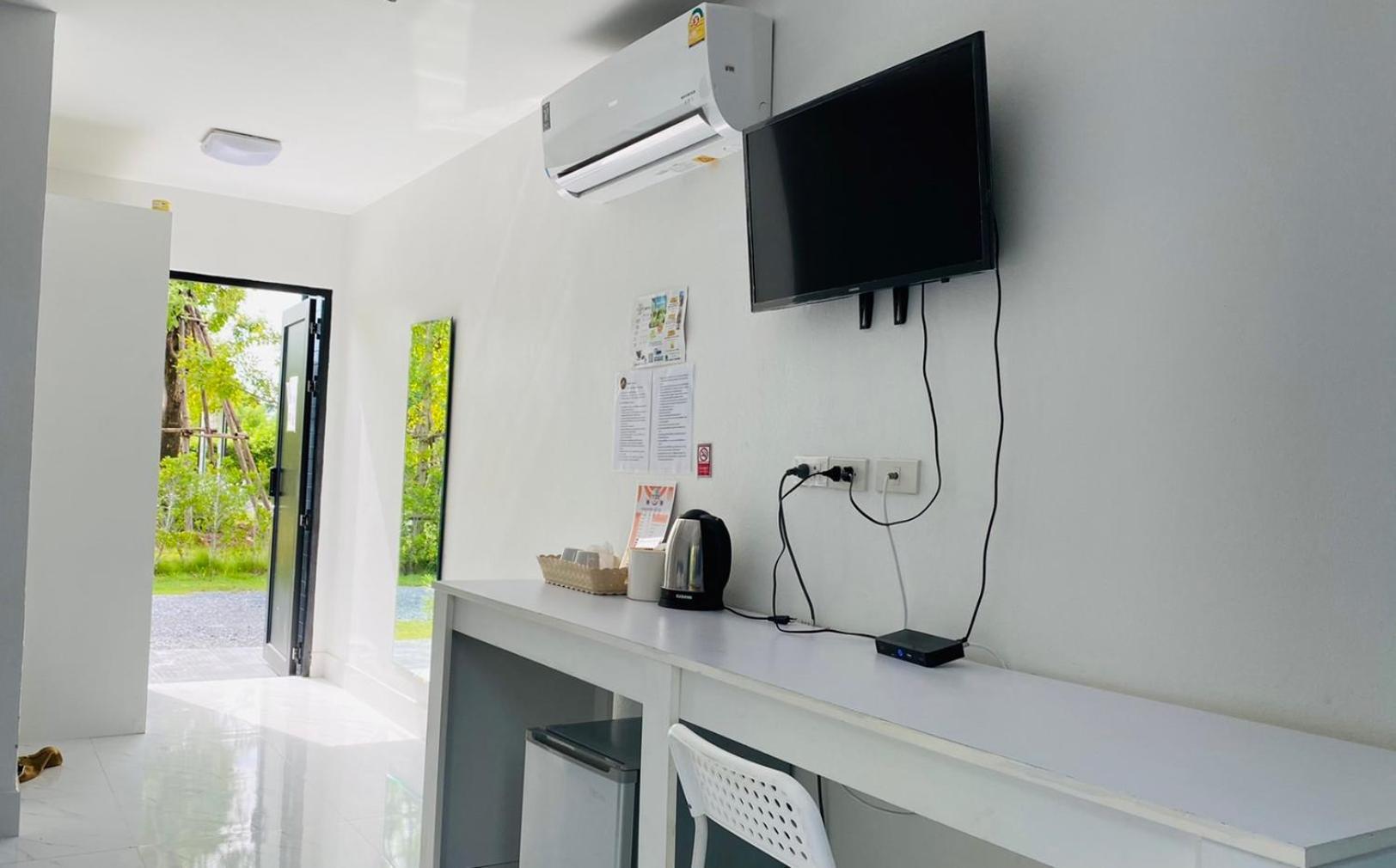I Am Cottage เฮือนแก้วมณี Nakhon Pathom Εξωτερικό φωτογραφία