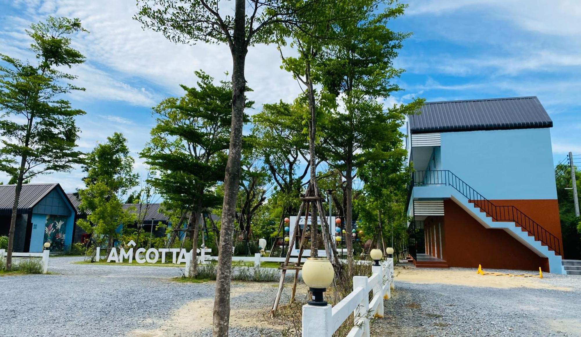 I Am Cottage เฮือนแก้วมณี Nakhon Pathom Εξωτερικό φωτογραφία